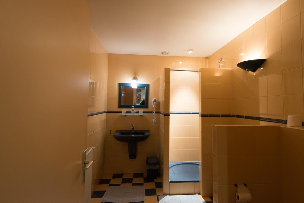 Charme Hotel La Dominotte Demigny Номер фото