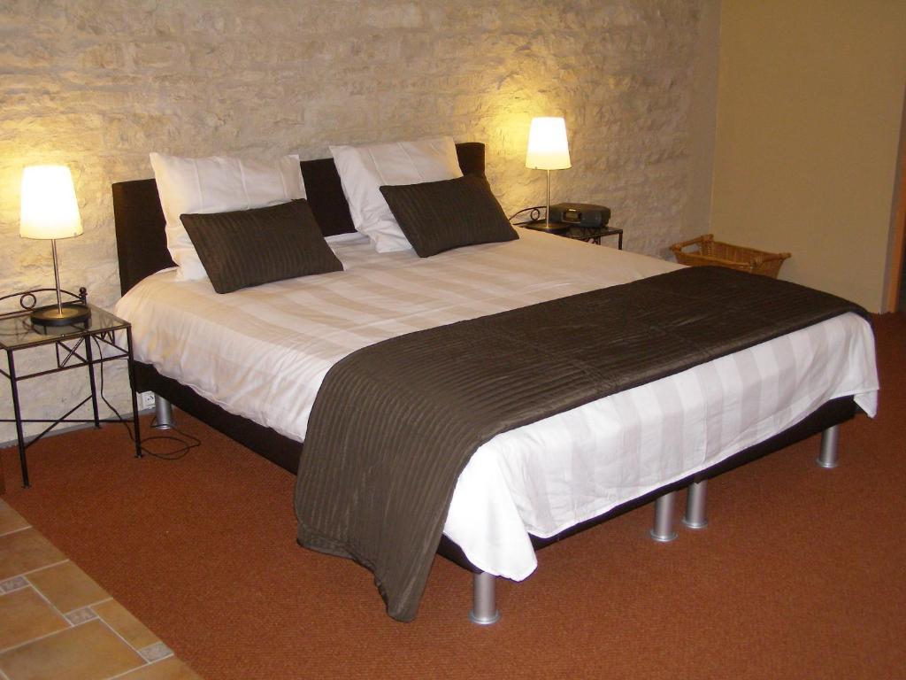 Charme Hotel La Dominotte Demigny Экстерьер фото
